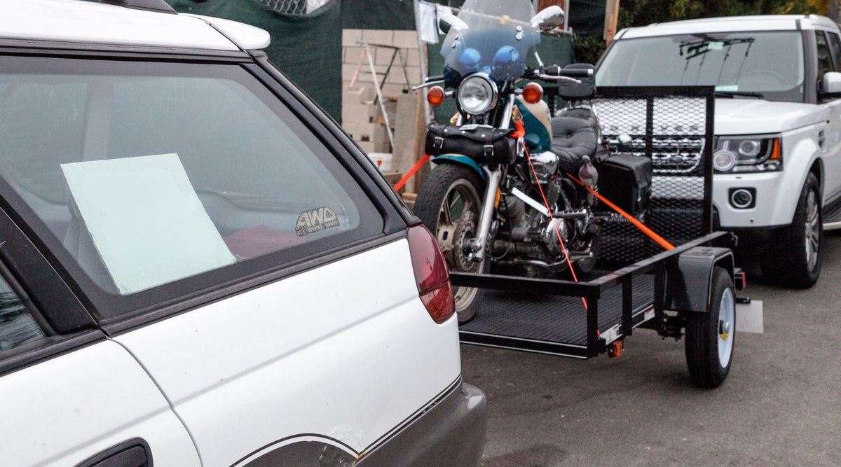 Rimorchio portamoto: Guida alle soluzioni per un trasporto sicuro della tua moto
