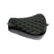 Selle moto Harley noire avec motif losange surpiqué, style vintage pour custom ou bobber