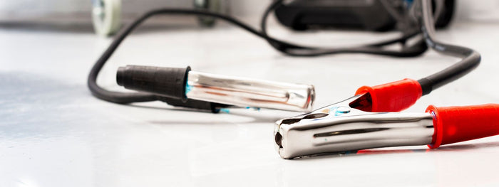 Comment rebooster une batterie moto ?
