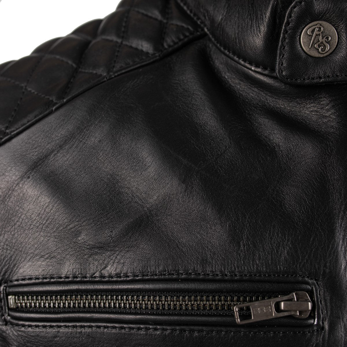 Blouson-moto-homme-cuir-vintage-poitrine