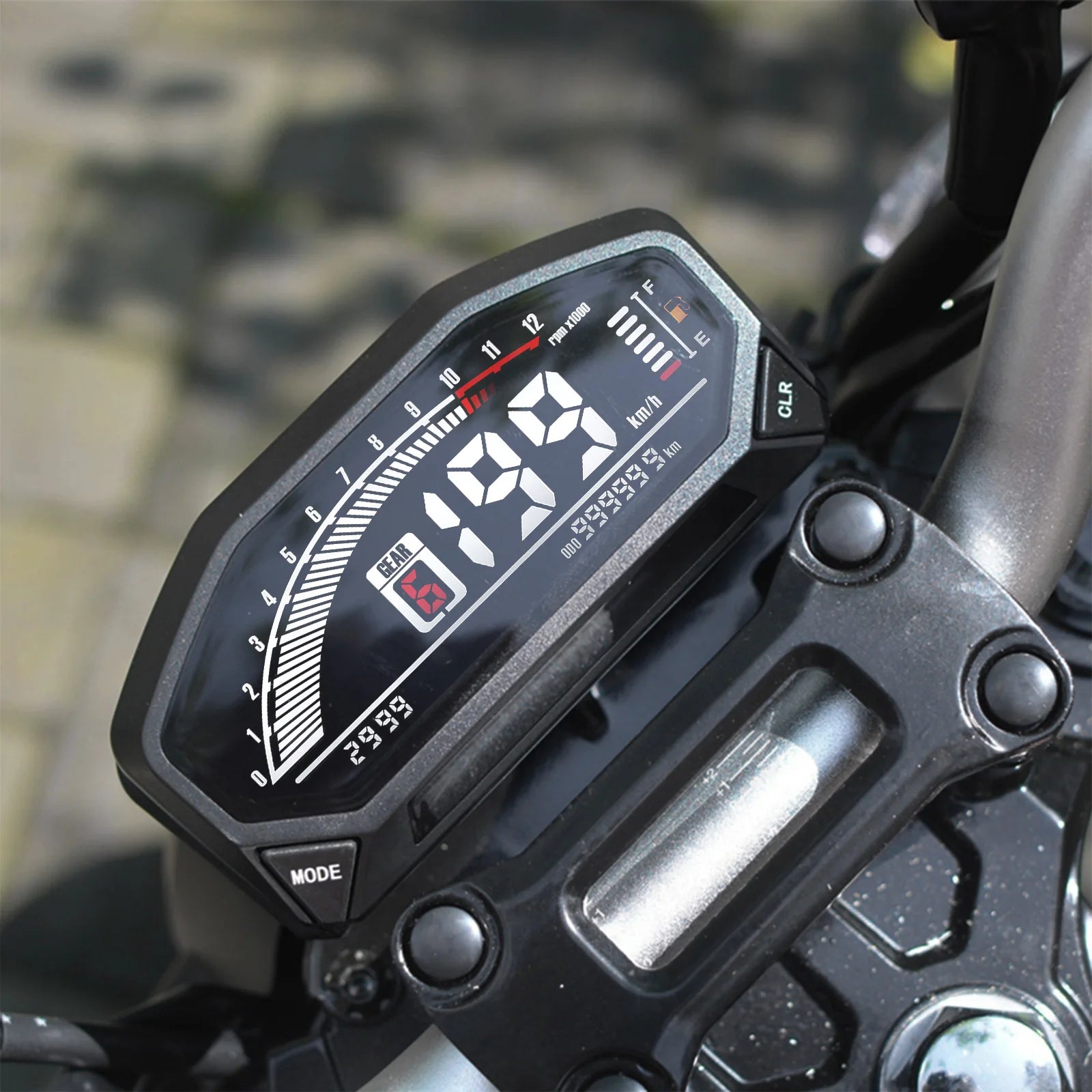 Compteur-digital-pour-moto-noir