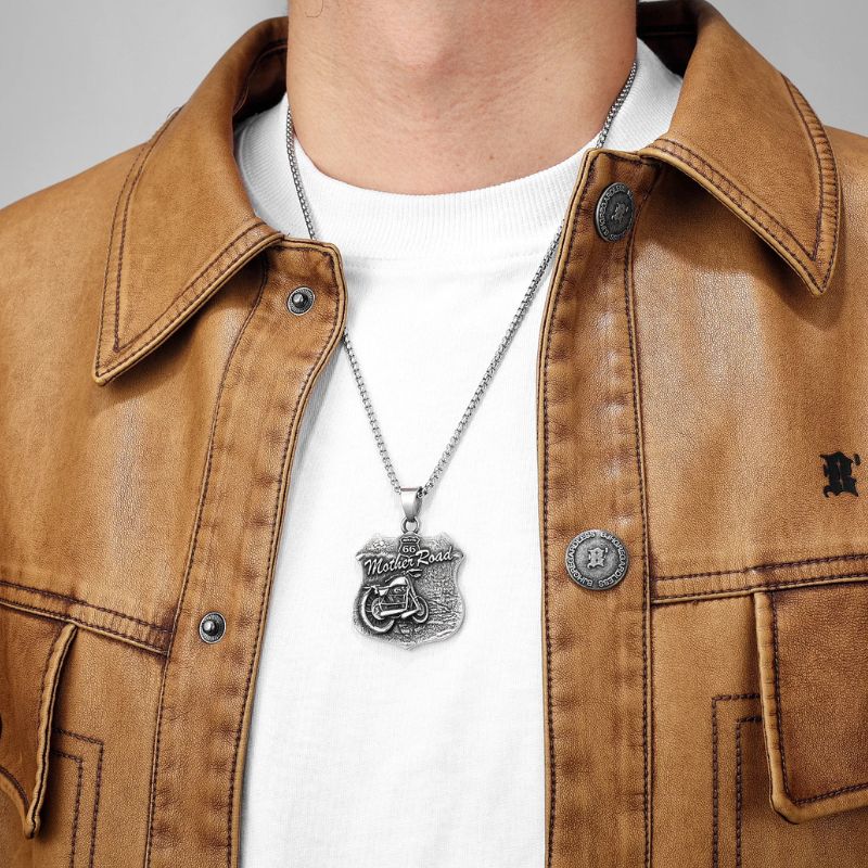 Pendentif-moto-mother-road-port