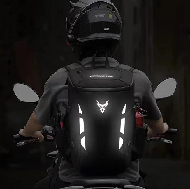 Sac-a-dos-moto-28l-etanche-pour-motard-bande-reflechissante