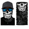 Cache cou moto noir et blanc motif squelette en polyester respirant et protecteur.