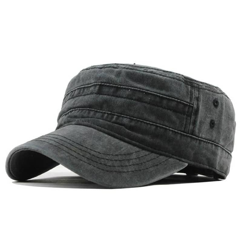 Casquette moto militaire Bloom noir délavé, motifs brodés, style vintage coton-polyester.