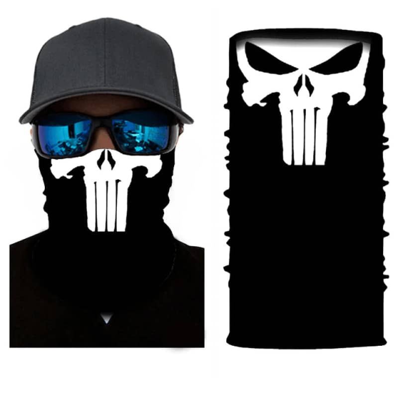 Tour de cou moto motif Punisher noir et blanc, tissu léger et respirant, protection efficace contre le vent et la poussière, style audacieux et rebelle.