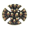 Boucle de ceinture biker en métal, motif croix de fer recouverte de têtes de mort dorées avec yeux rouges, style gothique et rock