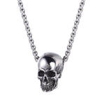 Colgante de motocicleta - Calavera plateada (Con cadena)  - Vignette | Boutique biker